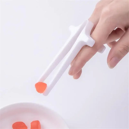 Gamer Finger Chopsticks For Gaming Lazy Assistant Chip Snacks Not Dirty Hand Rings Accessory Kitchen Tool